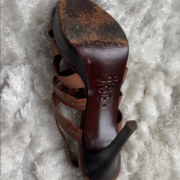 Sandal Heel. - Picture 3 of 4